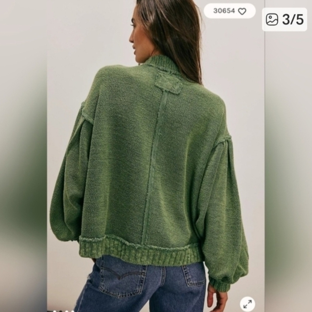 We The Free Cute In This Cardi XS $168 - Picture 3 of 4